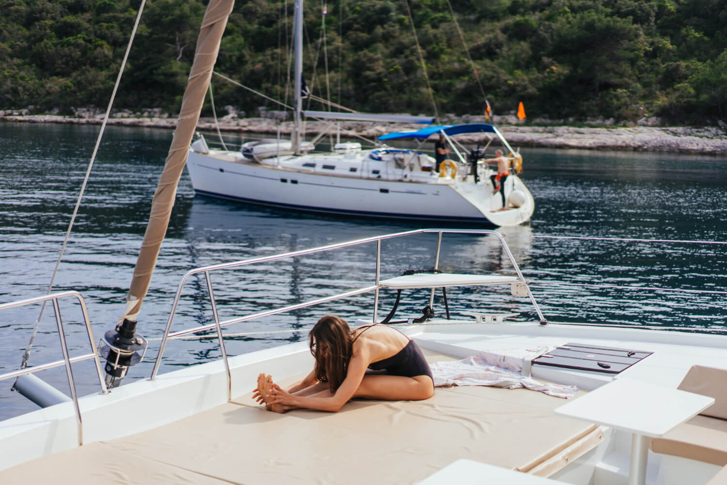 How to choose the right charter yacht in Greece?